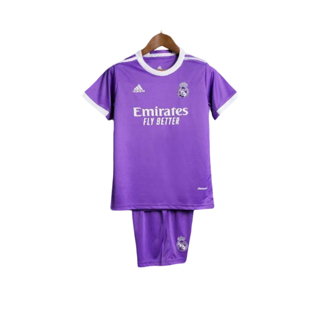 Detský Real Madrid 2016 17 Hosťovský Fialový Retro