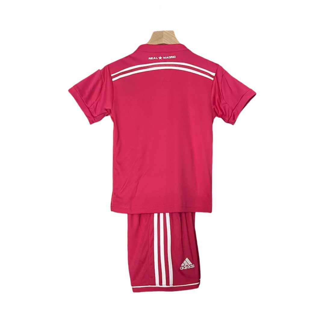 Real Madrid 2014–15 Hosťovský Retro Detský Set Ružový 2 Real Madrid 2014–15 Hosťovský Retro Detský Set Ružový 2