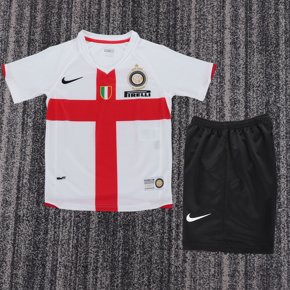 Detský Retro Komplet Inter Milan 2007-08 Hosťovský – Biela Edícia k 100.