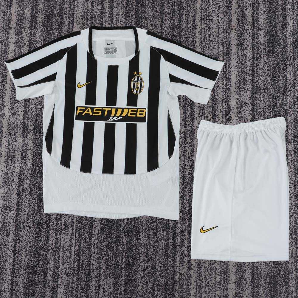 Retro Juventus 2003-04 Domáci Detský Futbalový Komplet