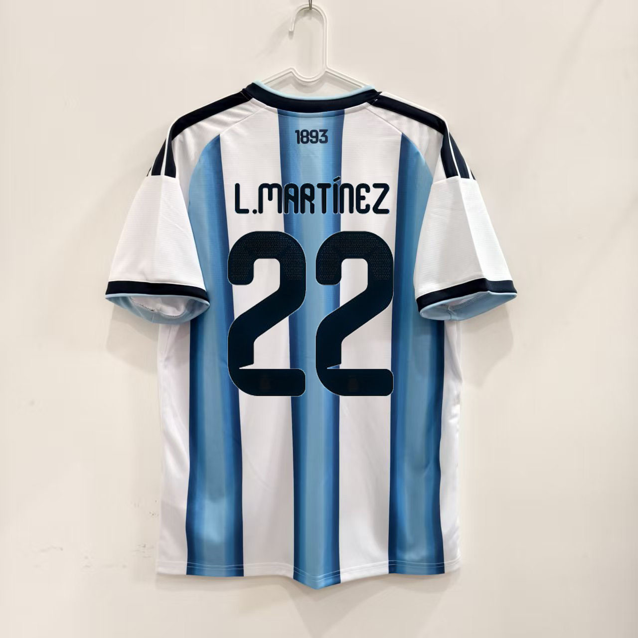 Argentína 2026 Domáci dres L. MARTÍNEZ 22 bielo-modrý