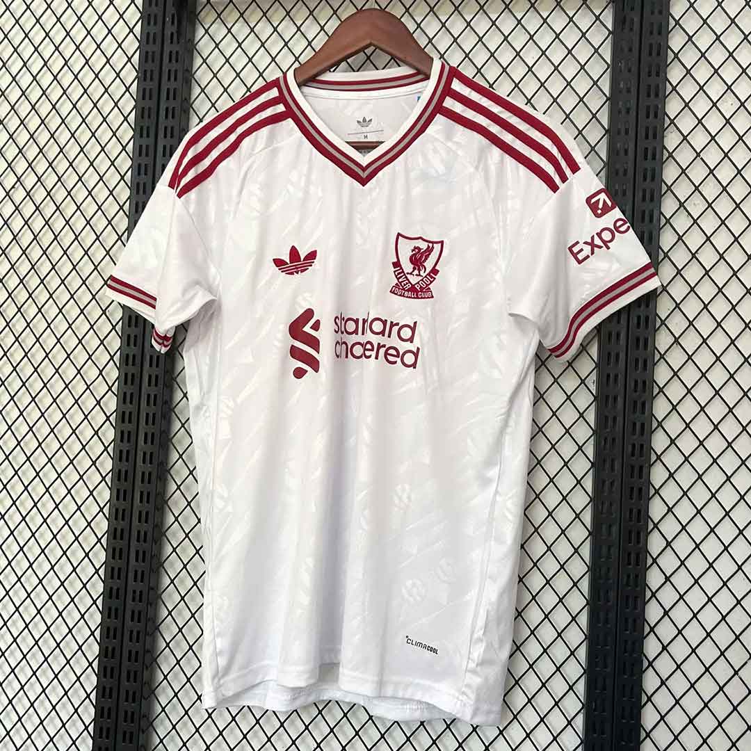 Liverpool-hosťovský-dres-2026-27-biely