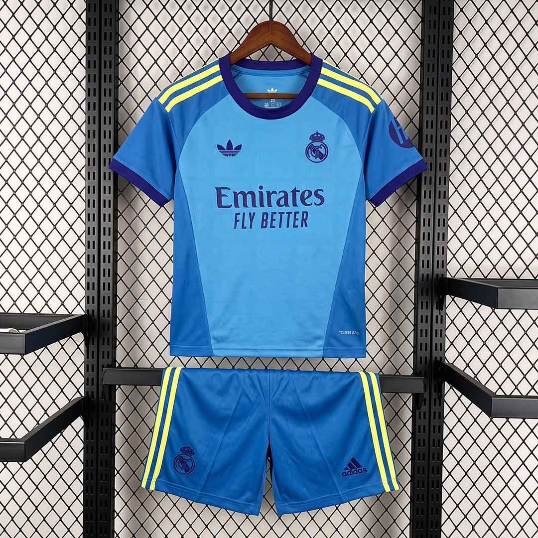Real Madrid 26/27 svetlomodrý hosťovský brankársky dres
