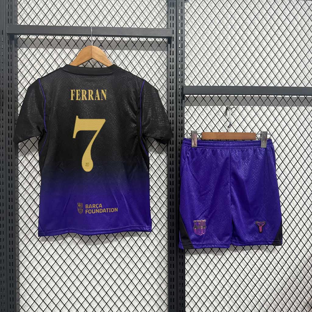 Barcelona 26 27 detský hosťovský komplet FERRAN 7 čierno-fialový