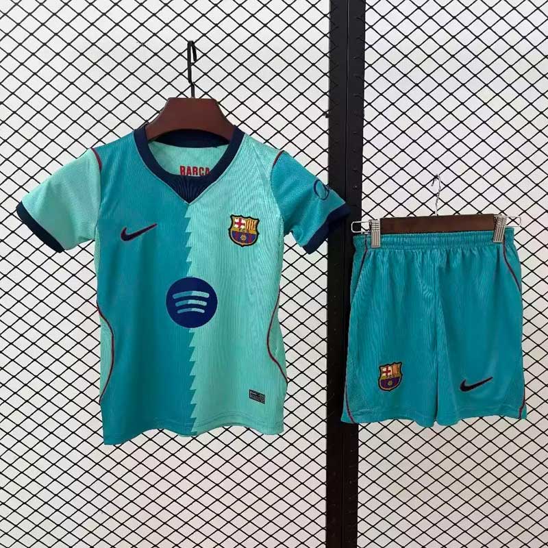 Barcelona 26/27 detský tretí dres so šortkami