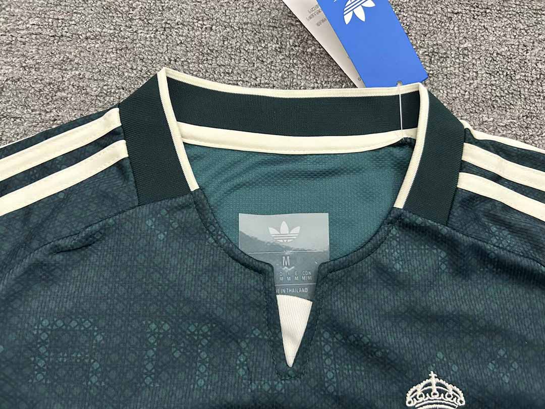 Dámsky futbalový dres Real Madrid 26 27 hosťovský Aurora Ivy