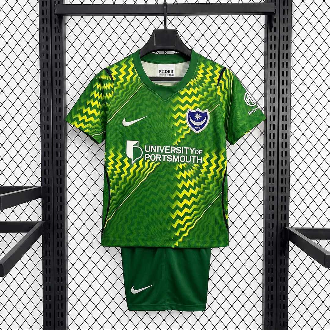 Portsmouth FC detský brankársky komplet 2026/27