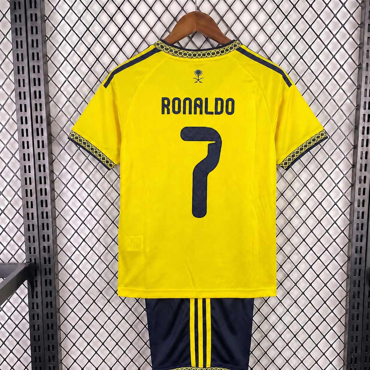 RONALDO 7 Al Nassr FC 2627 domáci detský komplet – žltý