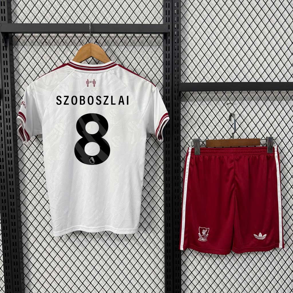 SZOBOSZLAI 8 Liverpool 26 27 hosťovský detský dres