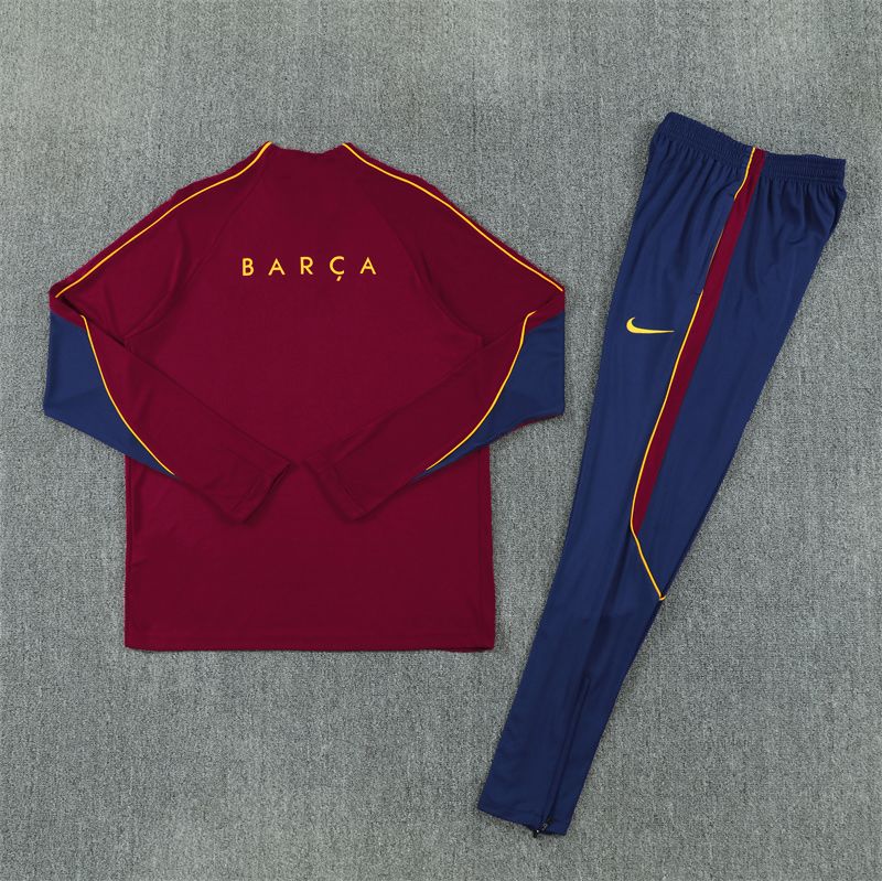 Zadná strana bordovej tréningovej súpravy FC Barcelona 2026/27