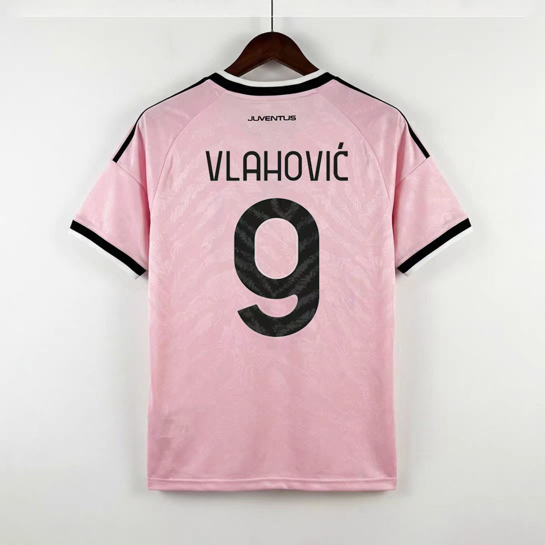 Juventus 2026/27 ružový hosťovský dres YILDIZ 10 zadná strana