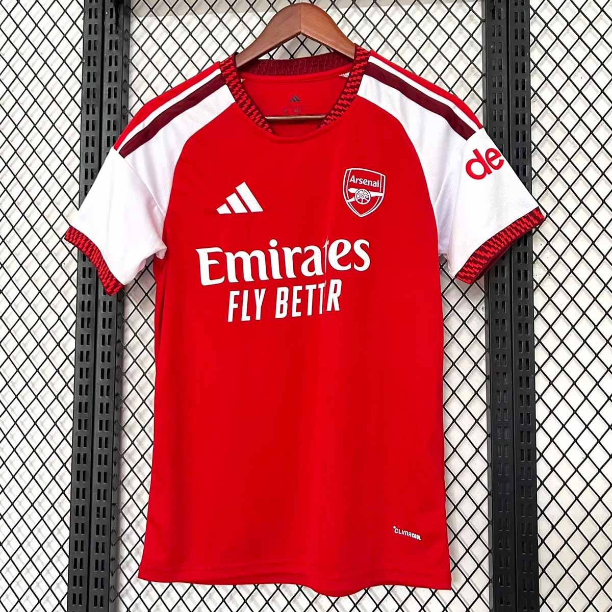 Arsenal FC domáci dres 2026/27 v červenej a bielej farbe – predná strana