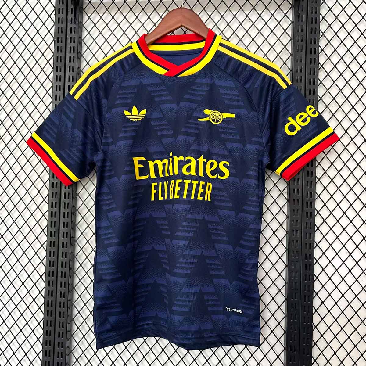 Tmavomodrý hosťovský dres Arsenal FC 2026/27 Bruised Banana – predná strana