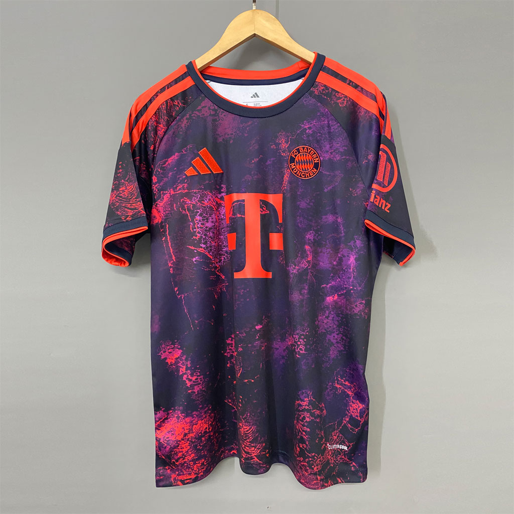 Tmavomodrý tretí dres Bayern München 2026/27 OLISE 17 – predná strana