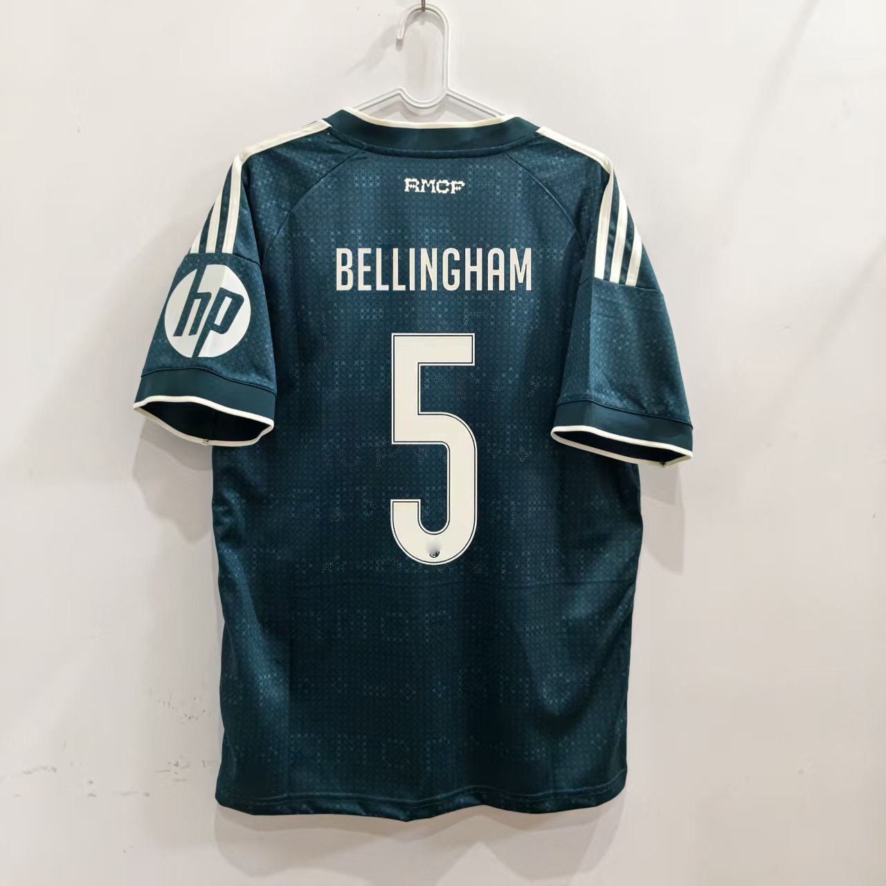 Real Madrid BELLINGHAM 5 hosťovský dres 2026/27 – zadná strana